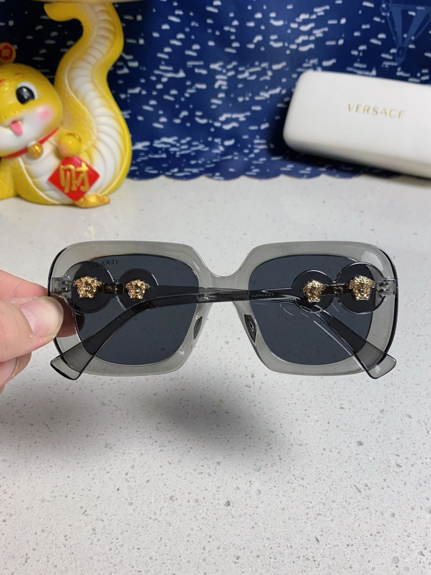 V*ersace Glasses Top XX 20250402- Seasonal 17074