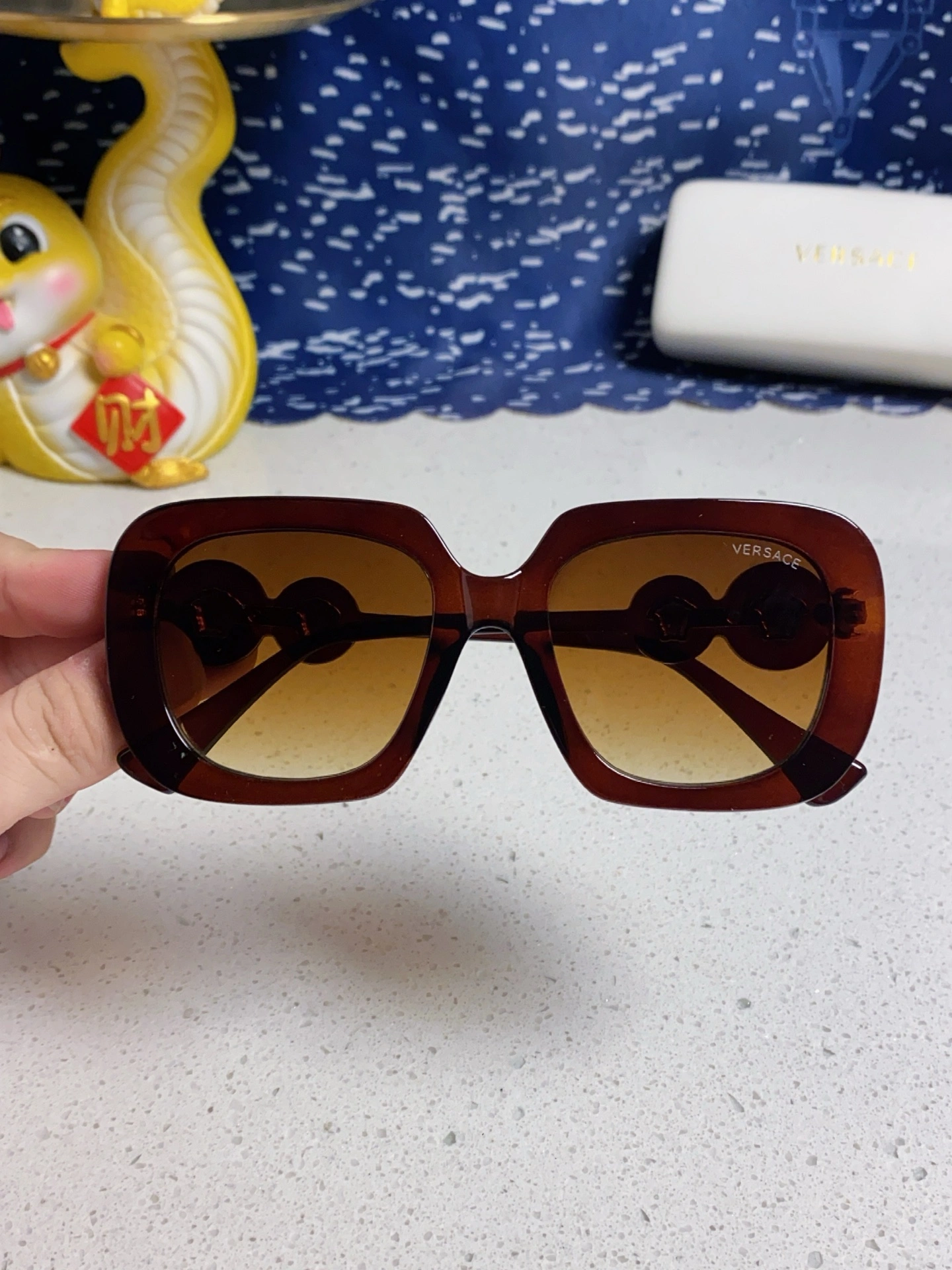 V*ersace Glasses Top XX 20250402- Seasonal 17074