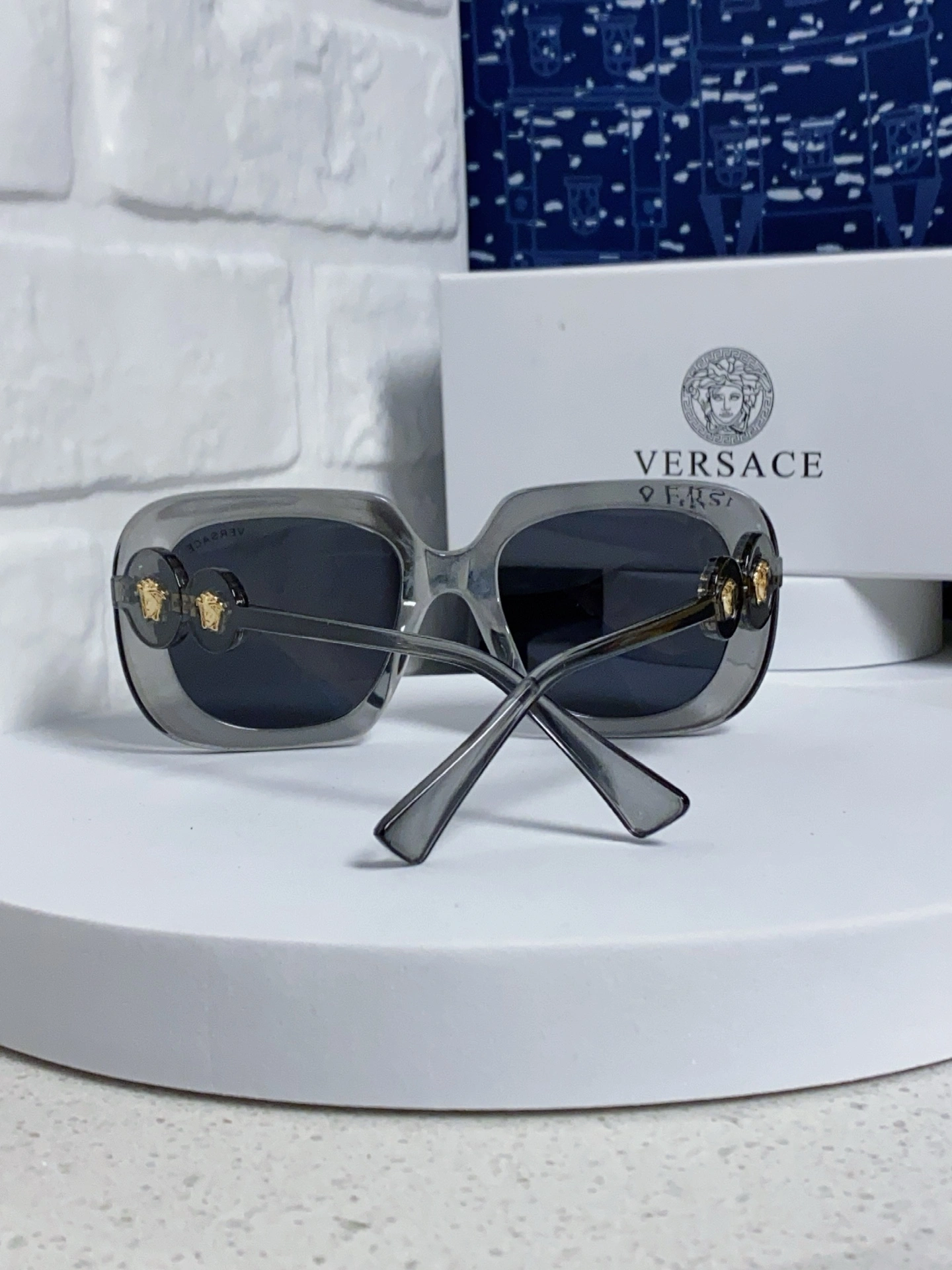 V*ersace Glasses Top XX 20250402- Seasonal 17074
