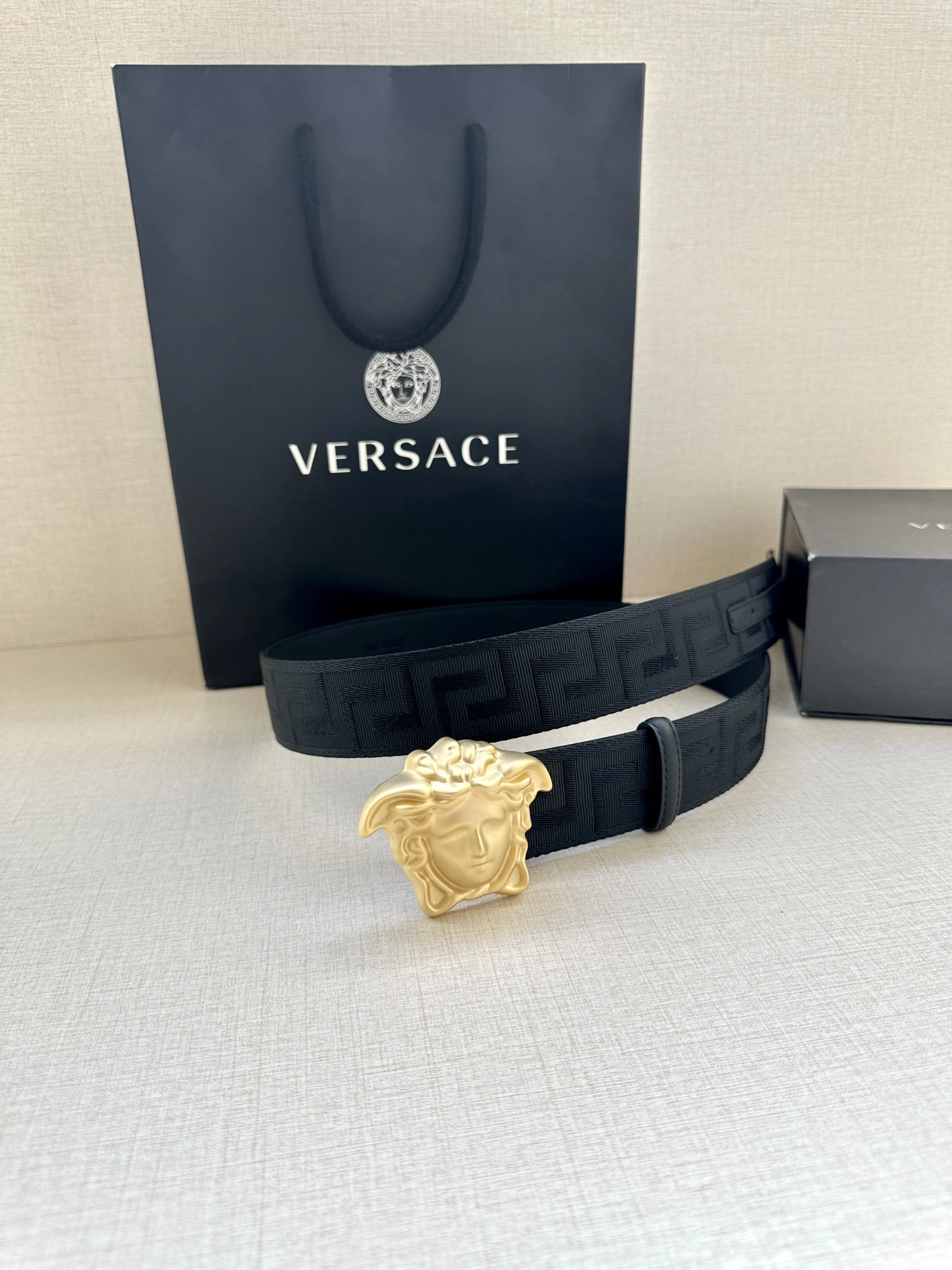 V*ersace Top Belts AT 20230903- Vibrant 16004