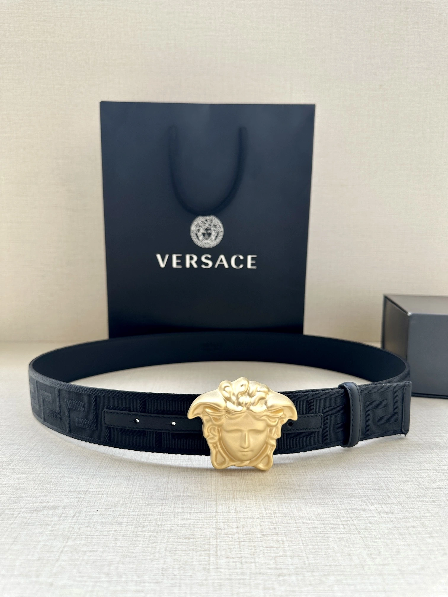 V*ersace Top Belts AT 20230903- Vibrant 16004