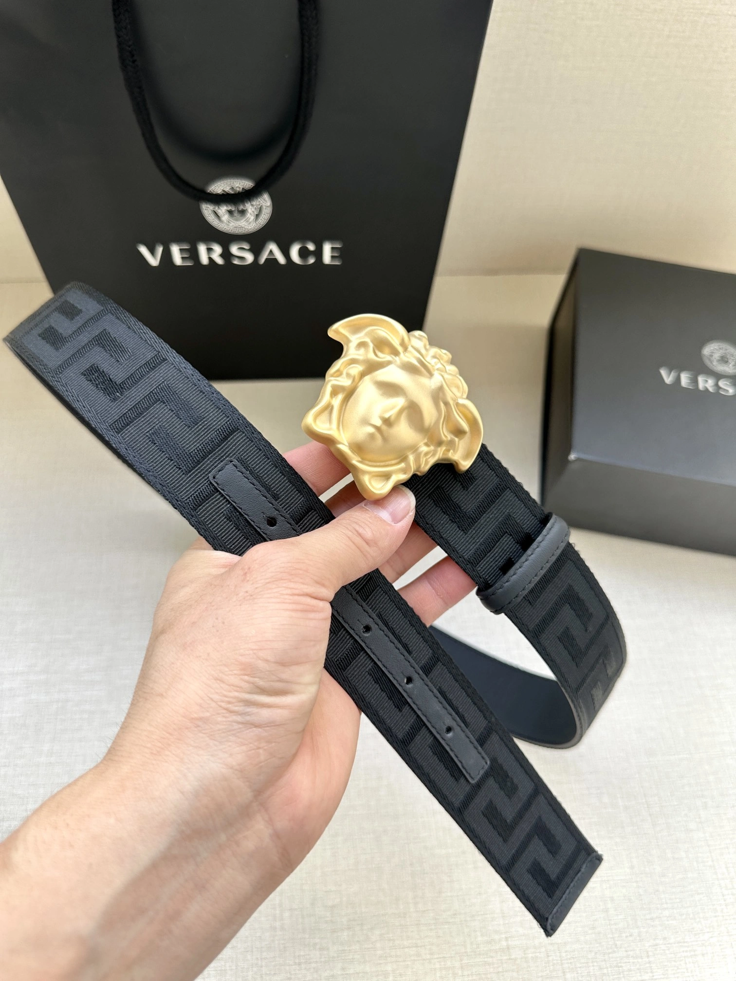 V*ersace Top Belts AT 20230903- Vibrant 16004