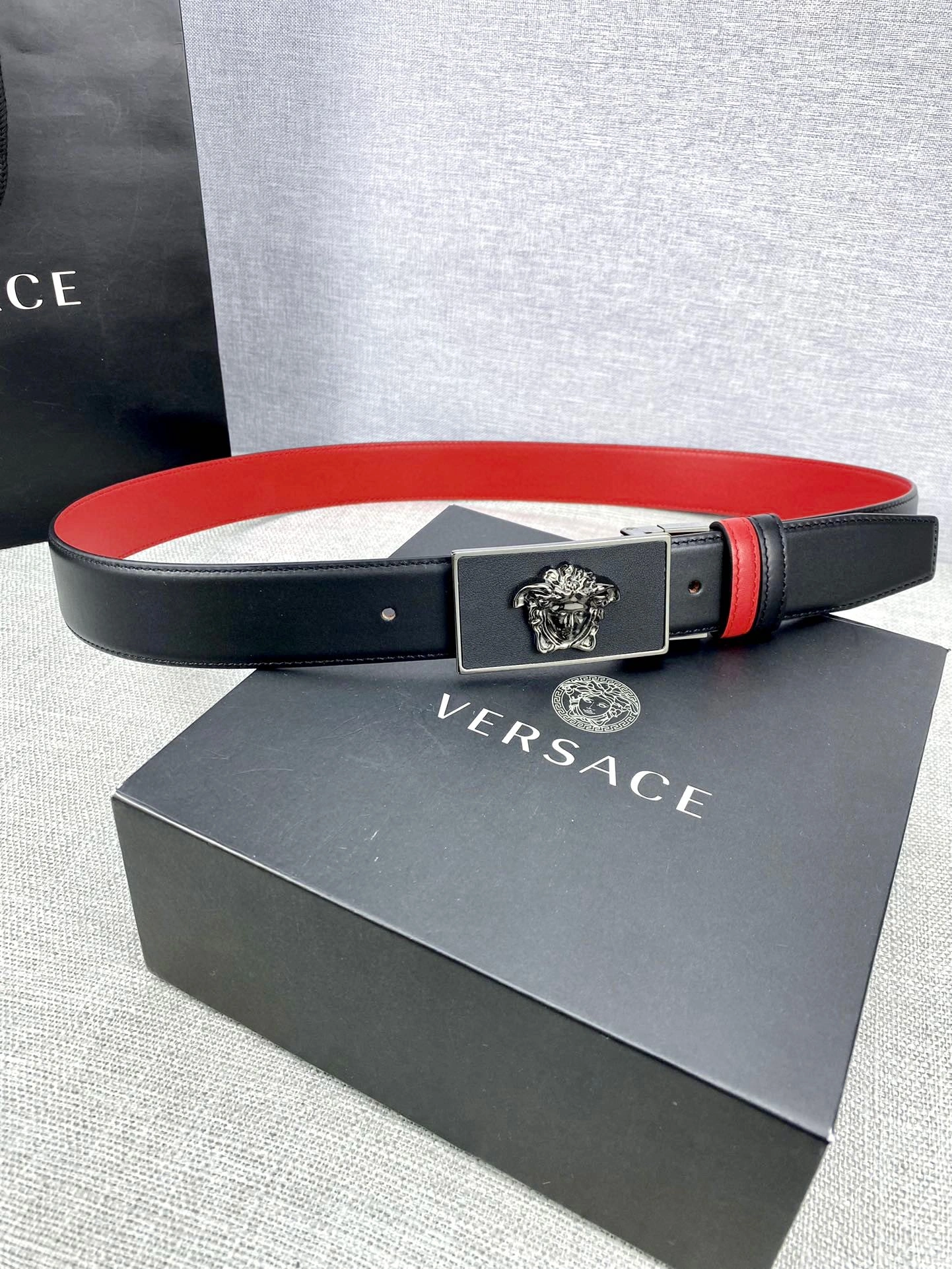 V*ersace Top Belts AT 20230906- SunProtective 15973