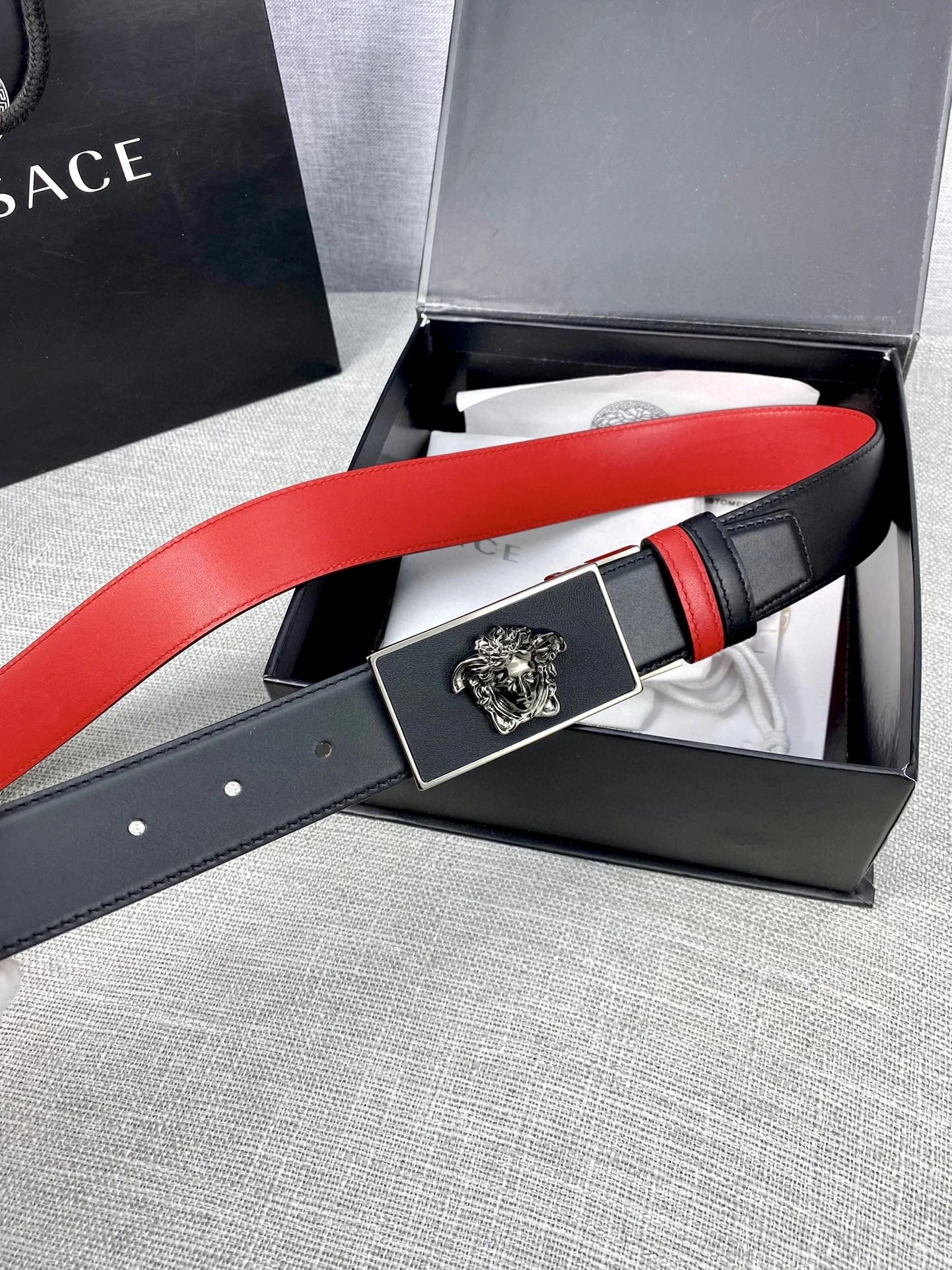 V*ersace Top Belts AT 20230906- SunProtective 15973