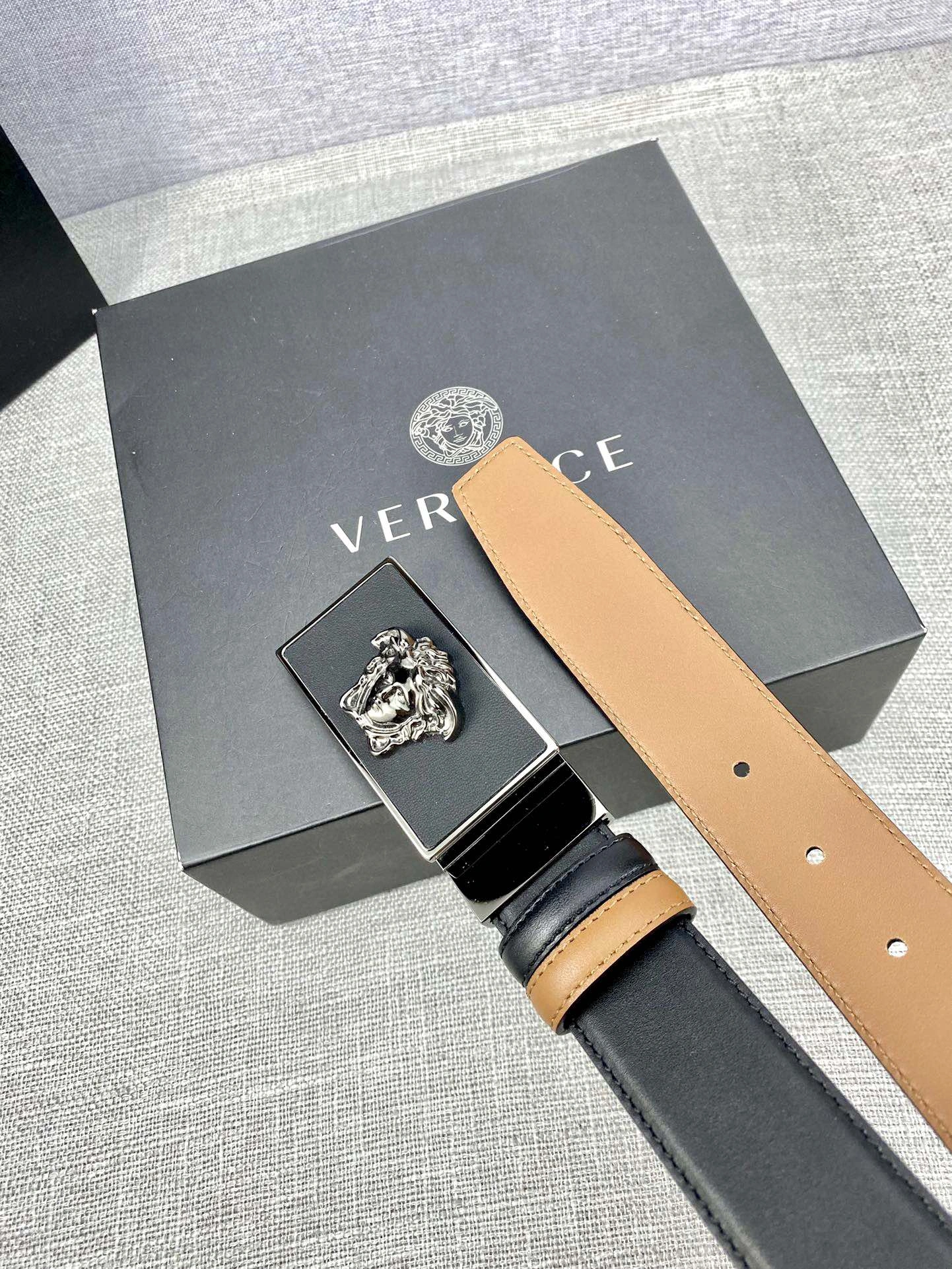 WellDesigned V*ersace Top Belts AT 20230906- 15969