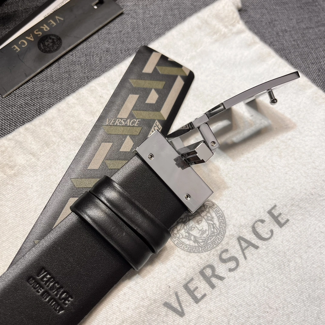 Sophisticated V*ersace Top Belts AT 20230908- 15959