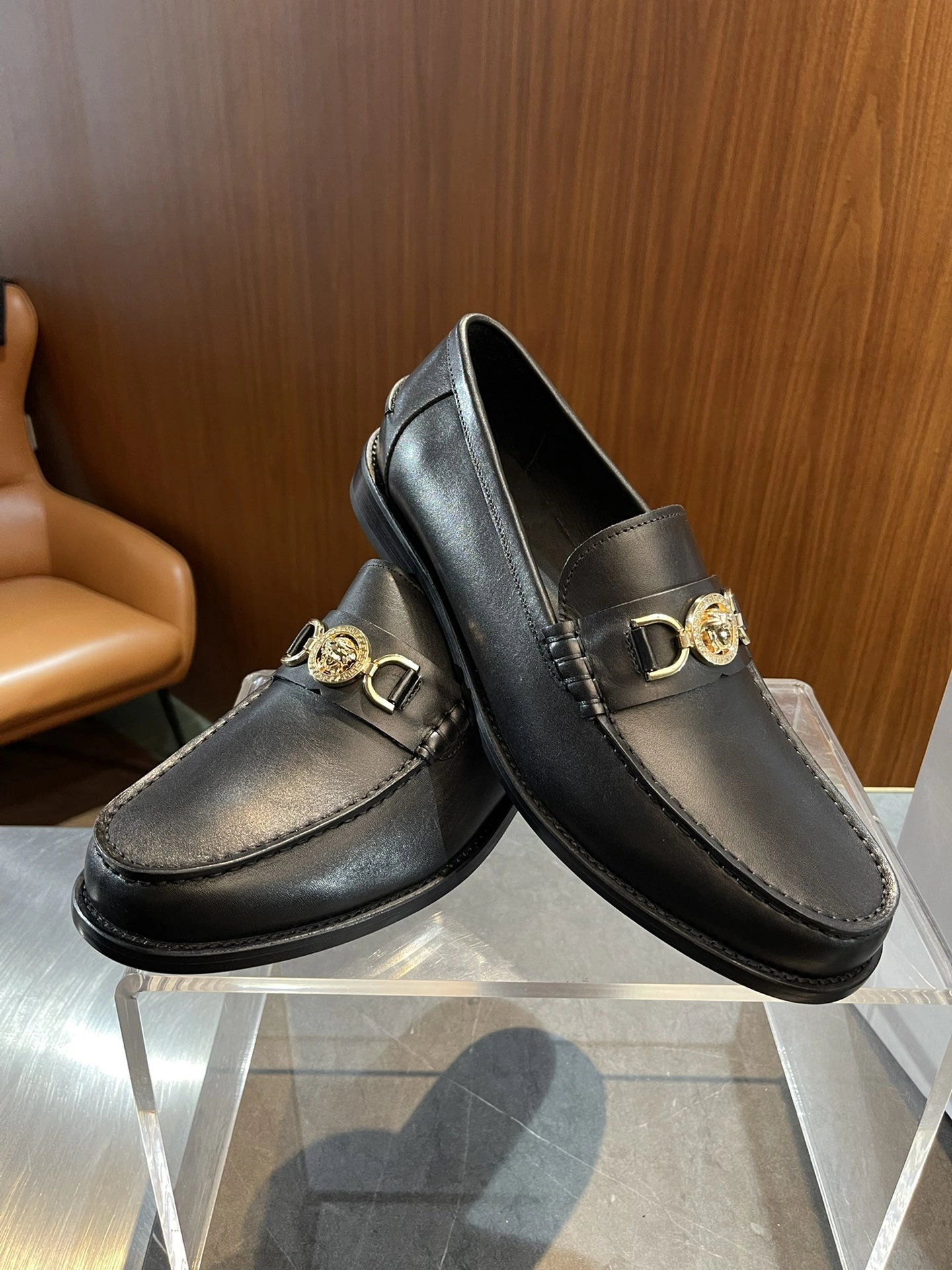 V*ersace Top Loafers RR 20240814- ModernLook 6612
