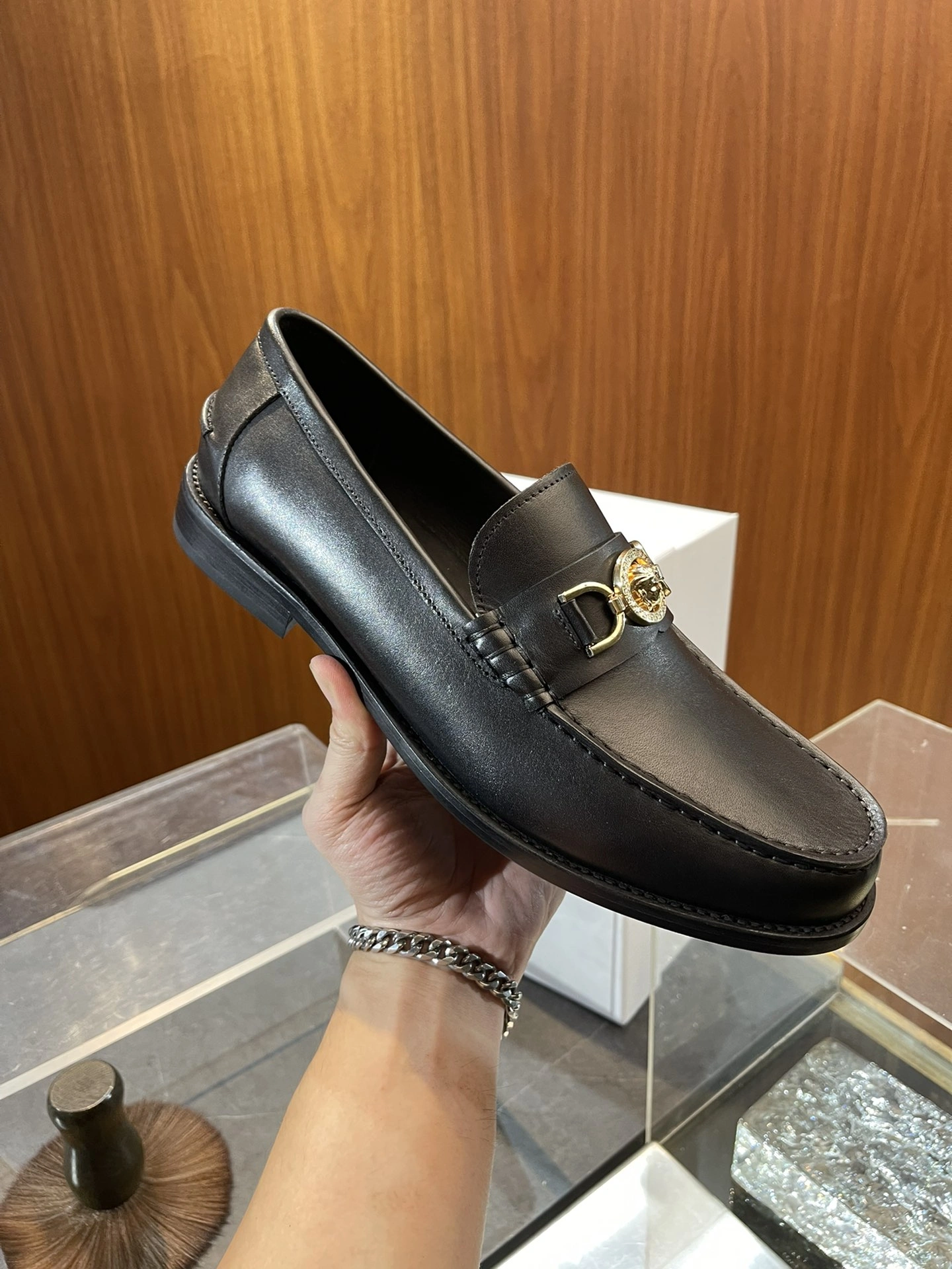 V*ersace Top Loafers RR 20240814- ModernLook 6612