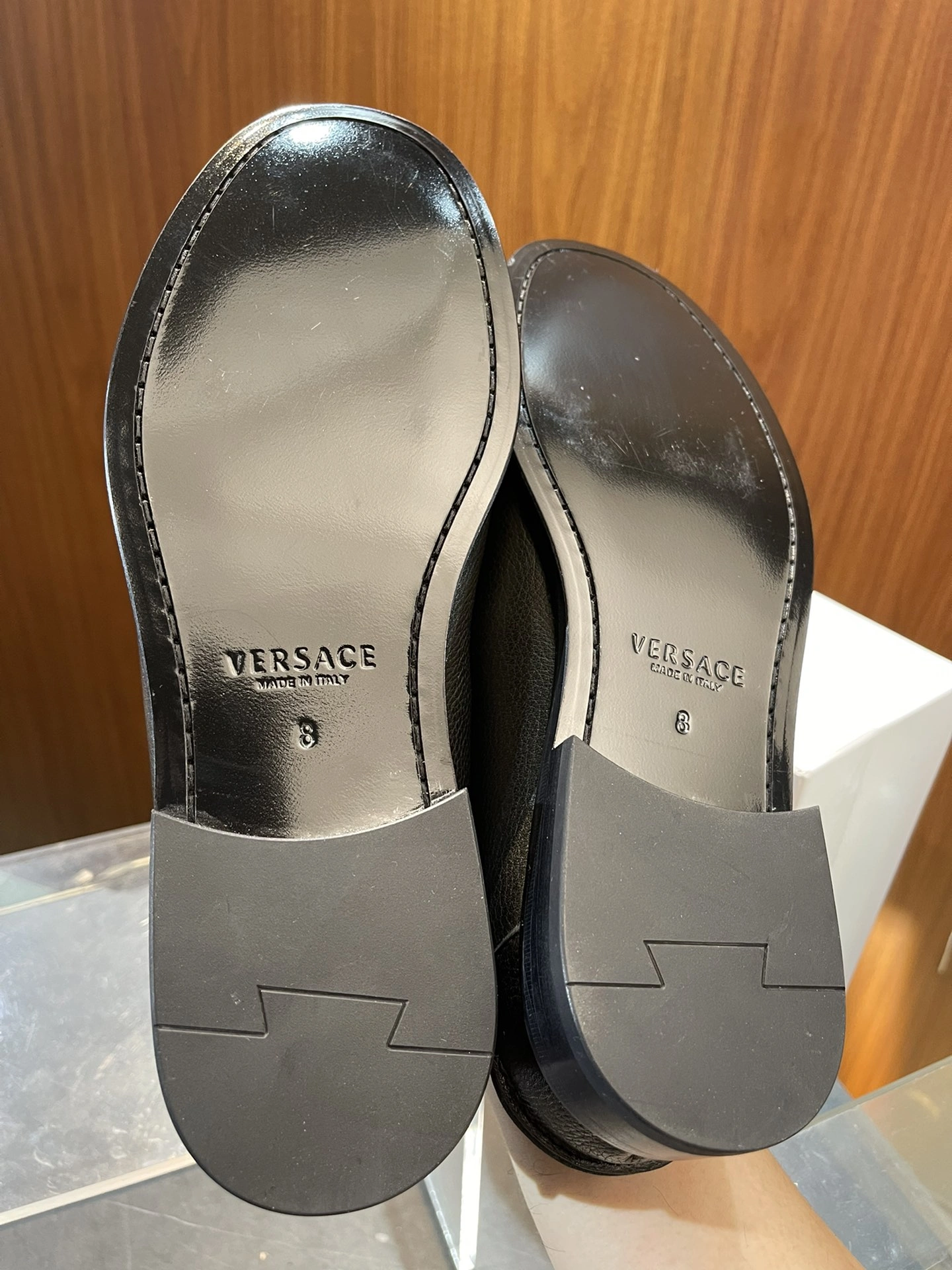 V*ersace Top Loafers RR 20240814- ModernLook 6612