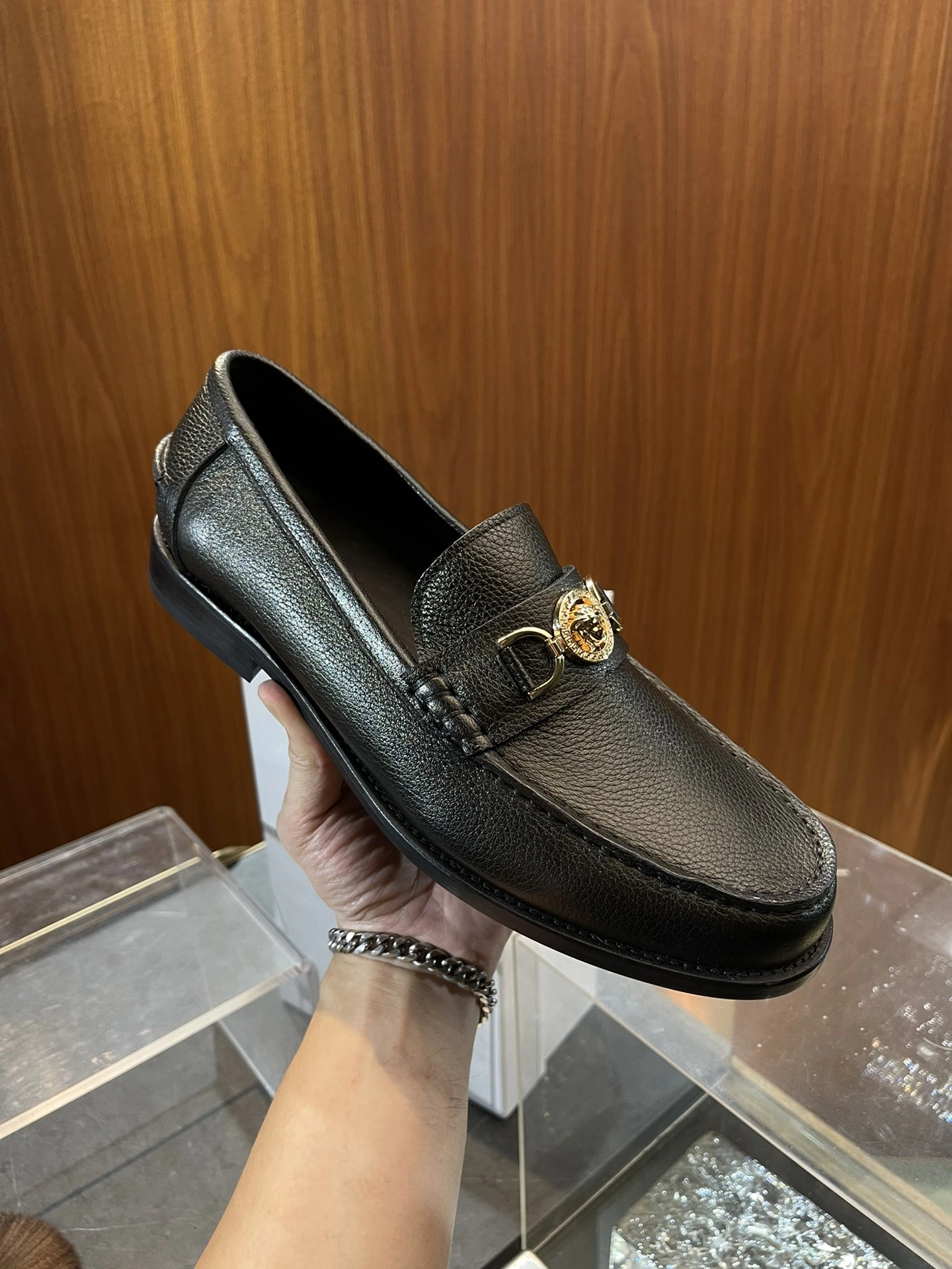 V*ersace Top Loafers RR 20240814- ModernLook 6612
