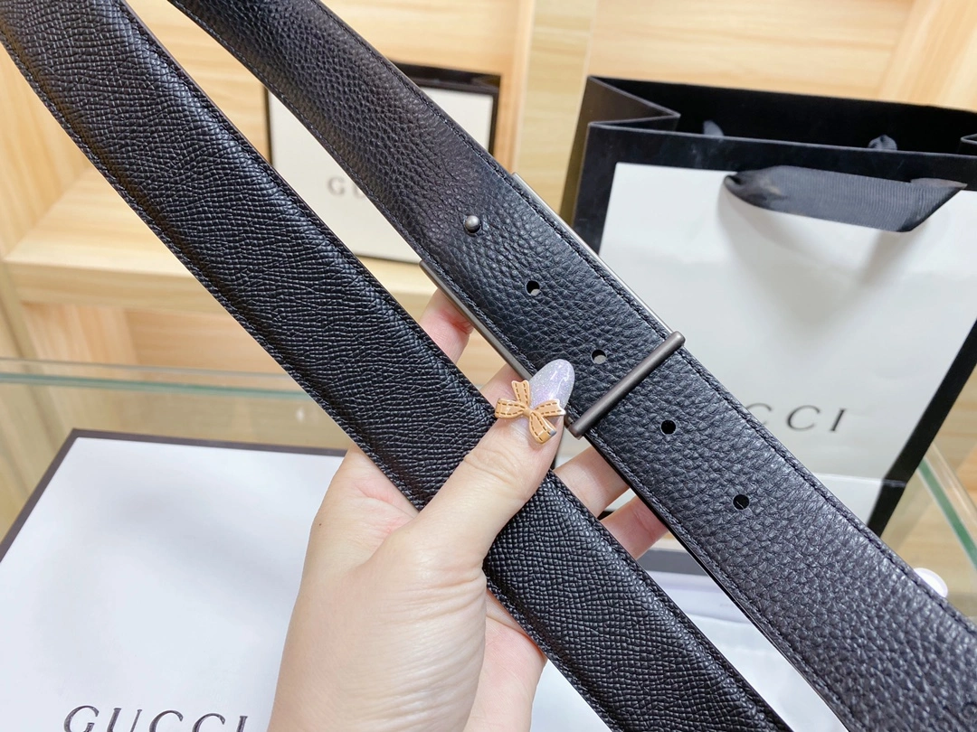 Sleek V*ersace Top Version 16013