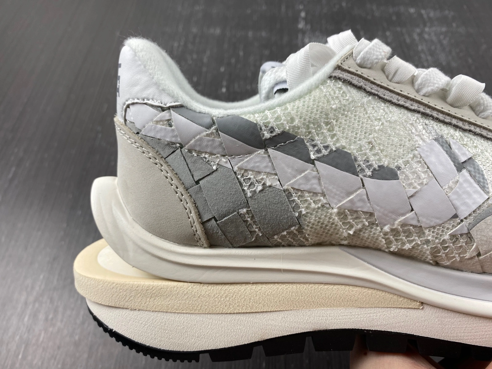Durable Waffle Woven White Gusto sacai DR5209- 1182