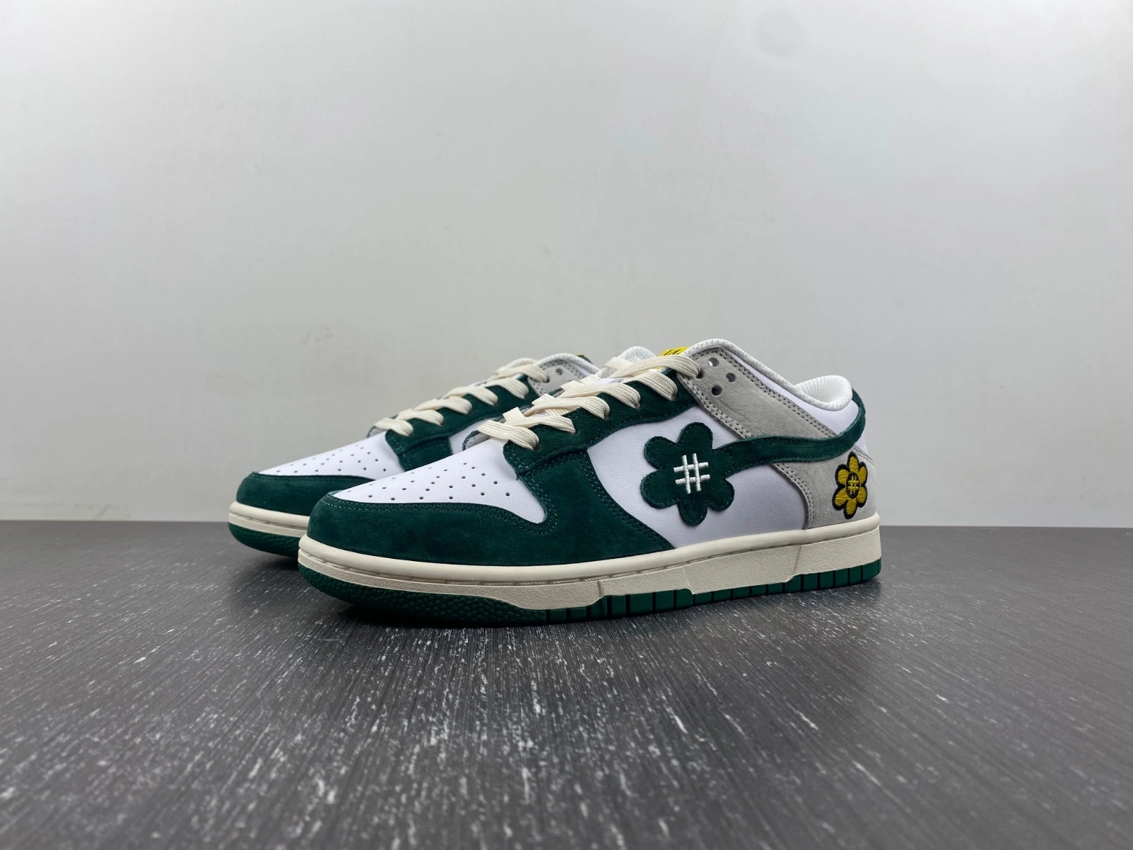 Neat Water The Plant 1.0 DUNK LOW Dark Green 111