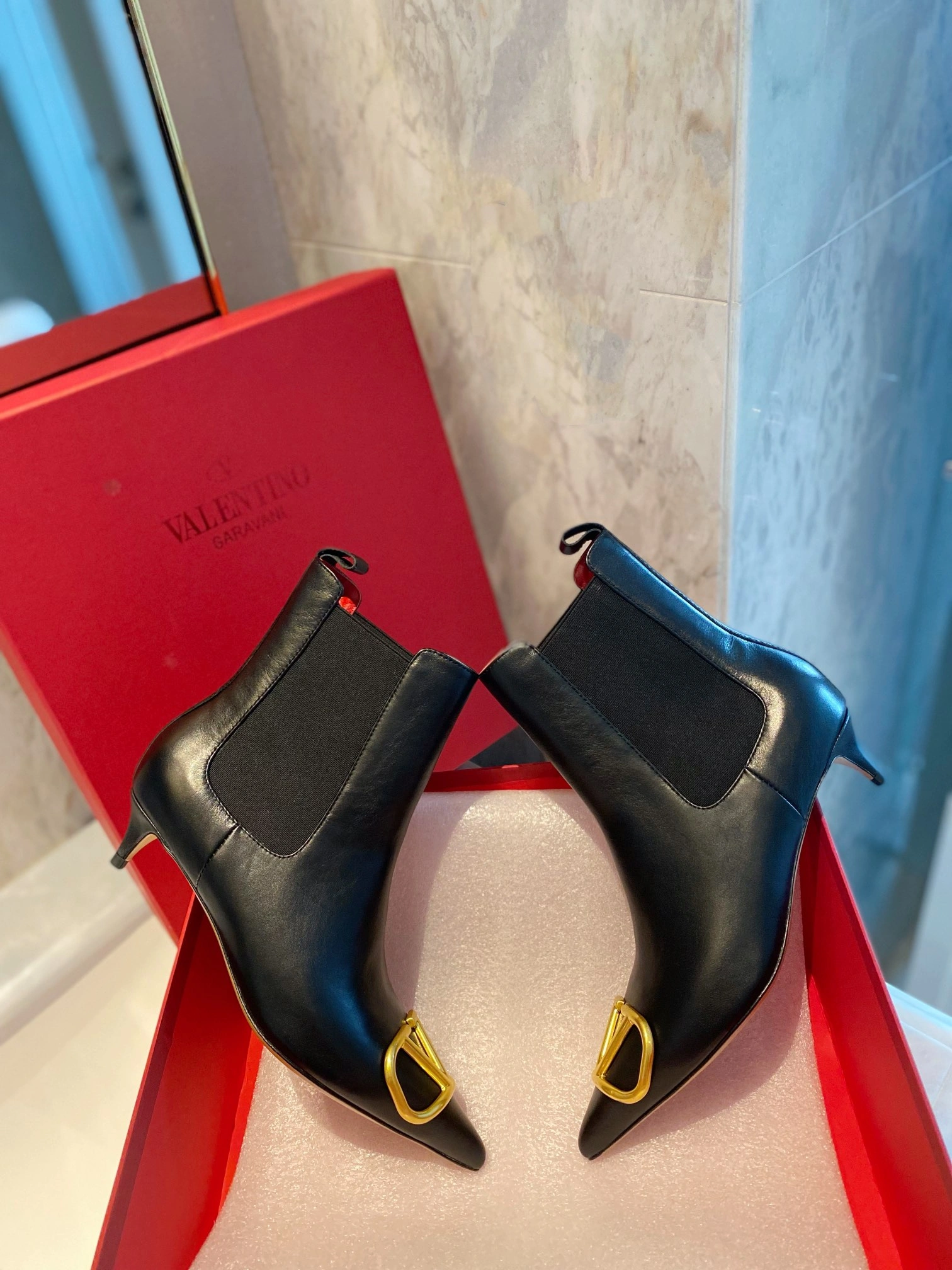 Women 𝑉*𝐴𝐿𝐸𝑁𝑇𝐼𝑁𝑂 Top Sneakers Affordable 7578
