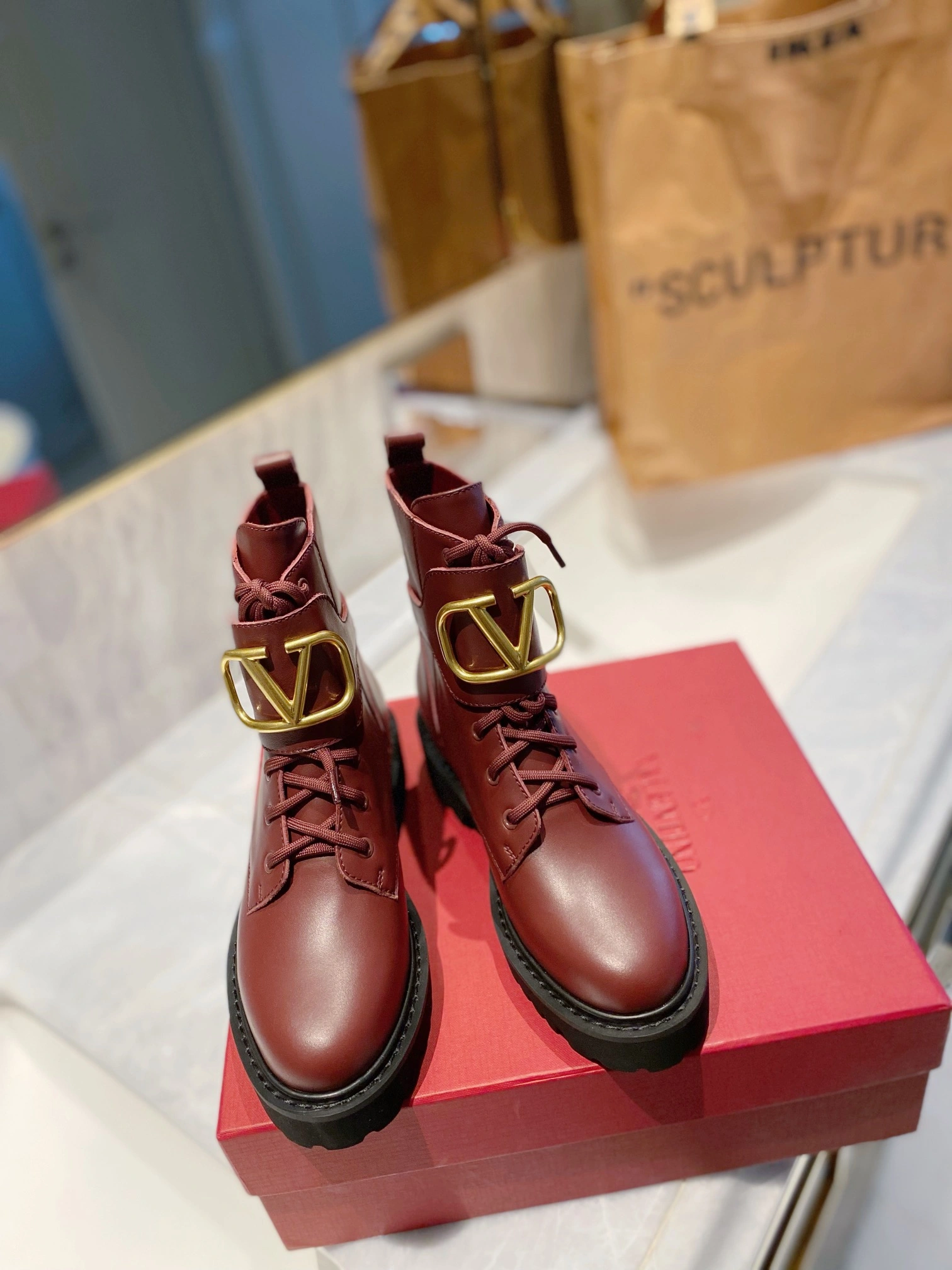 Trendy Women 𝑉*𝐴𝐿𝐸𝑁𝑇𝐼𝑁𝑂 Top Sneakers 7577