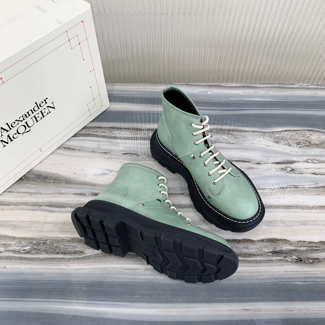 Packable Women A*exander M*queen Sneaker 3206