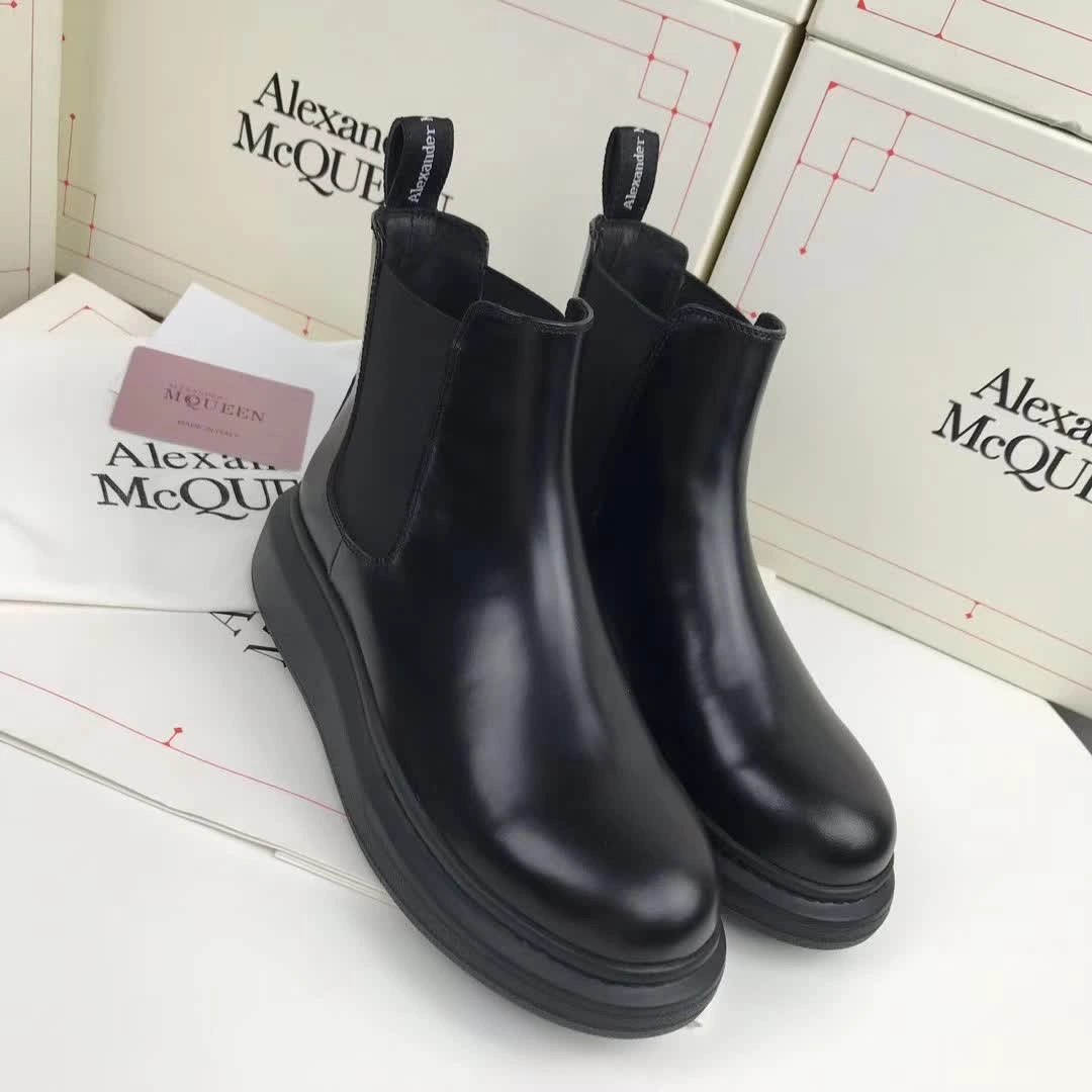 Women A*exander M*queen Sneaker Reliable 3203
