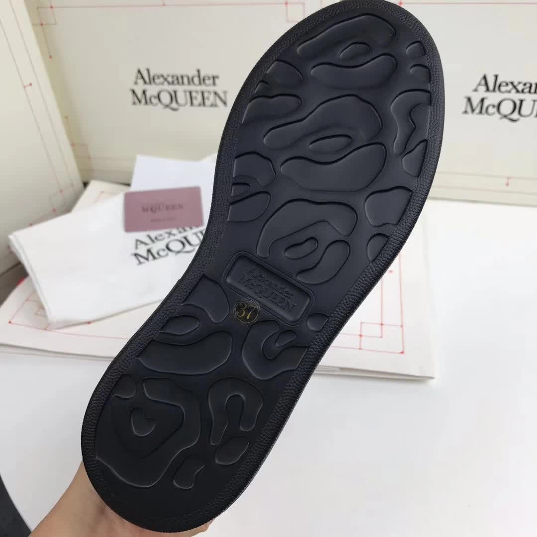 Women A*exander M*queen Sneaker Reliable 3203