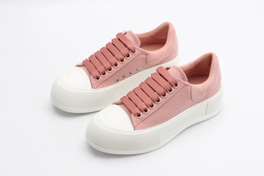 Durable Women A*lexander M*cqueen Top Sneaker 3184