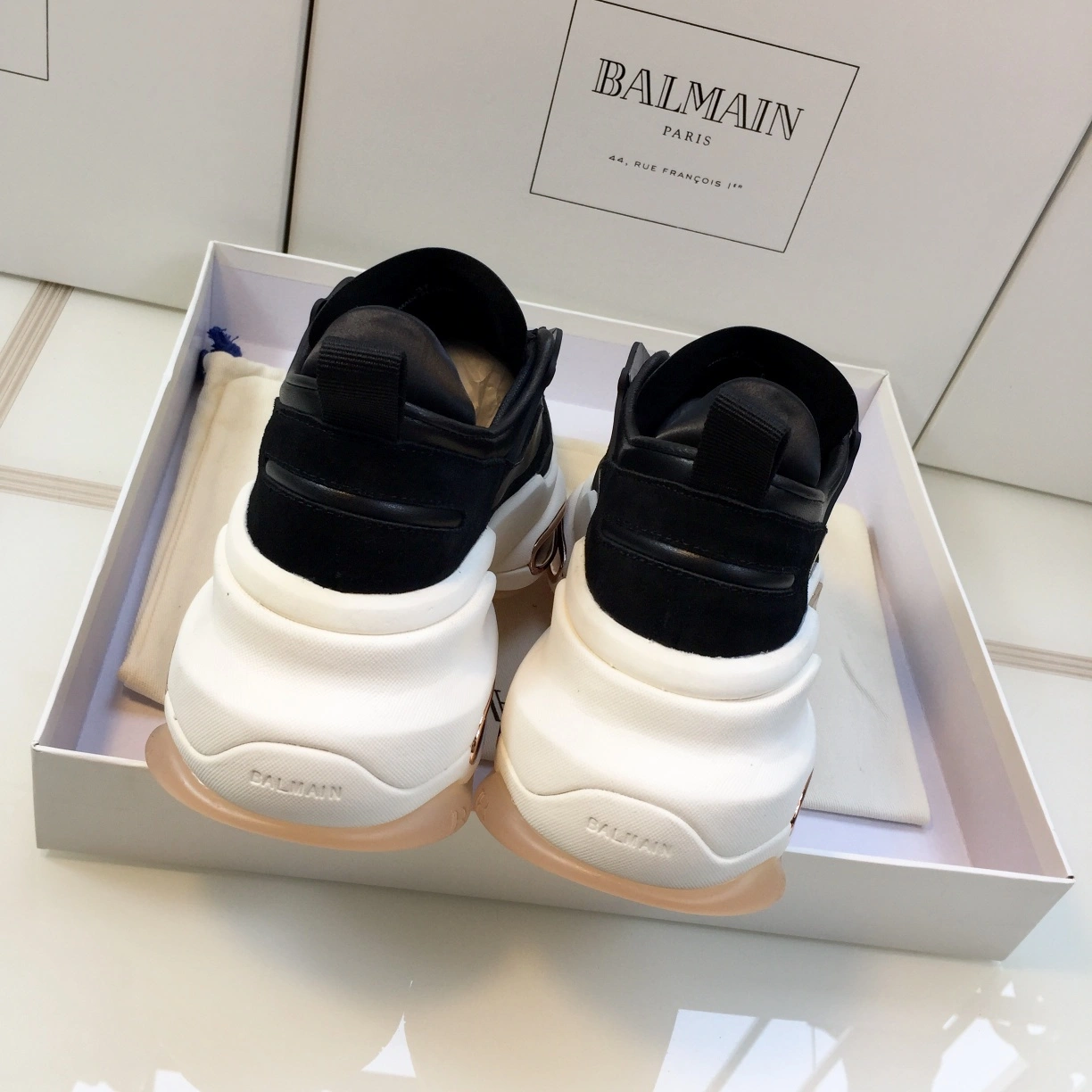 Lightweight Women B*lmain Sneaker 7492