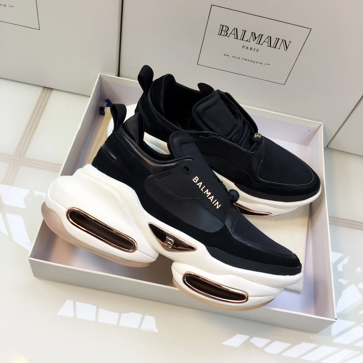 Lightweight Women B*lmain Sneaker 7492