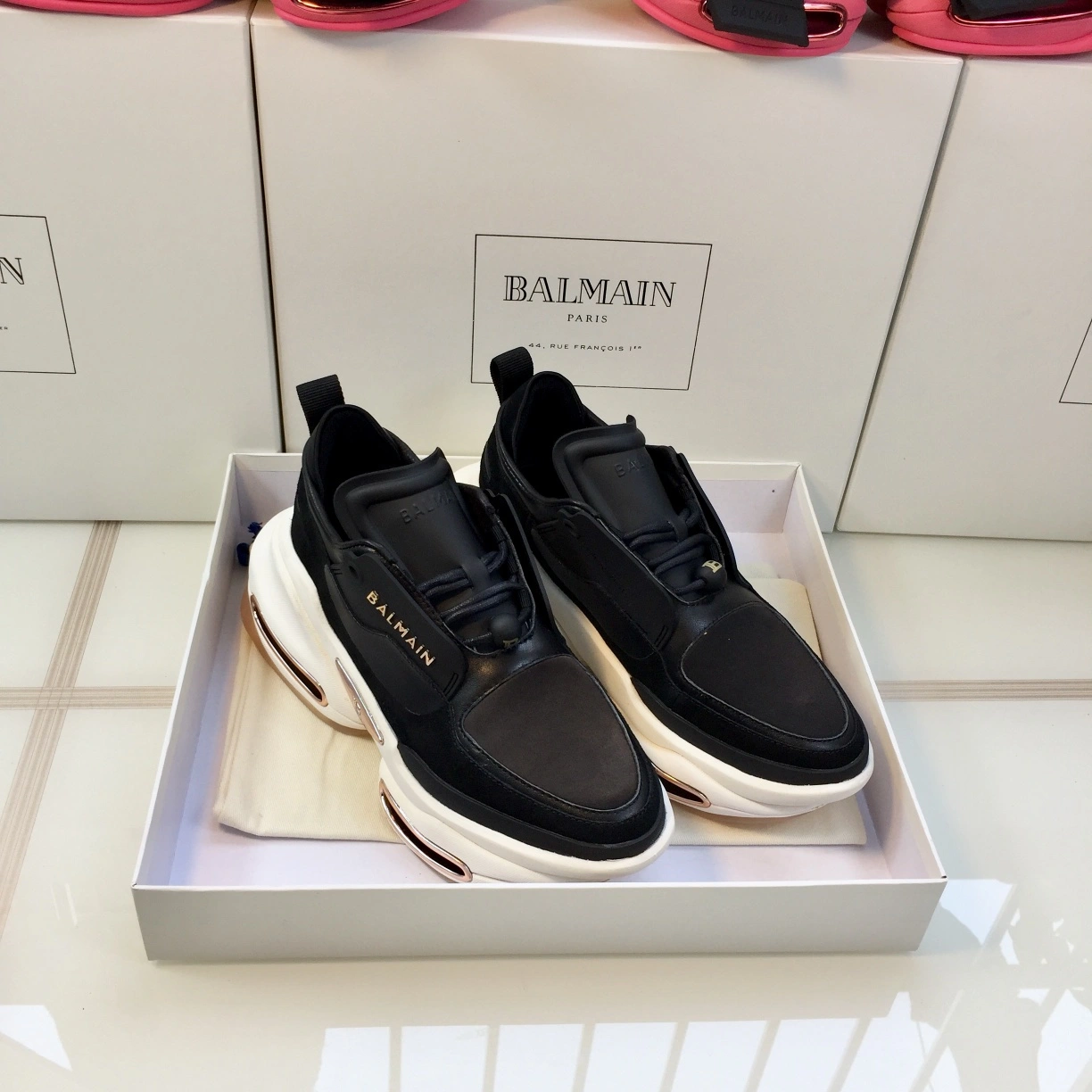Lightweight Women B*lmain Sneaker 7492