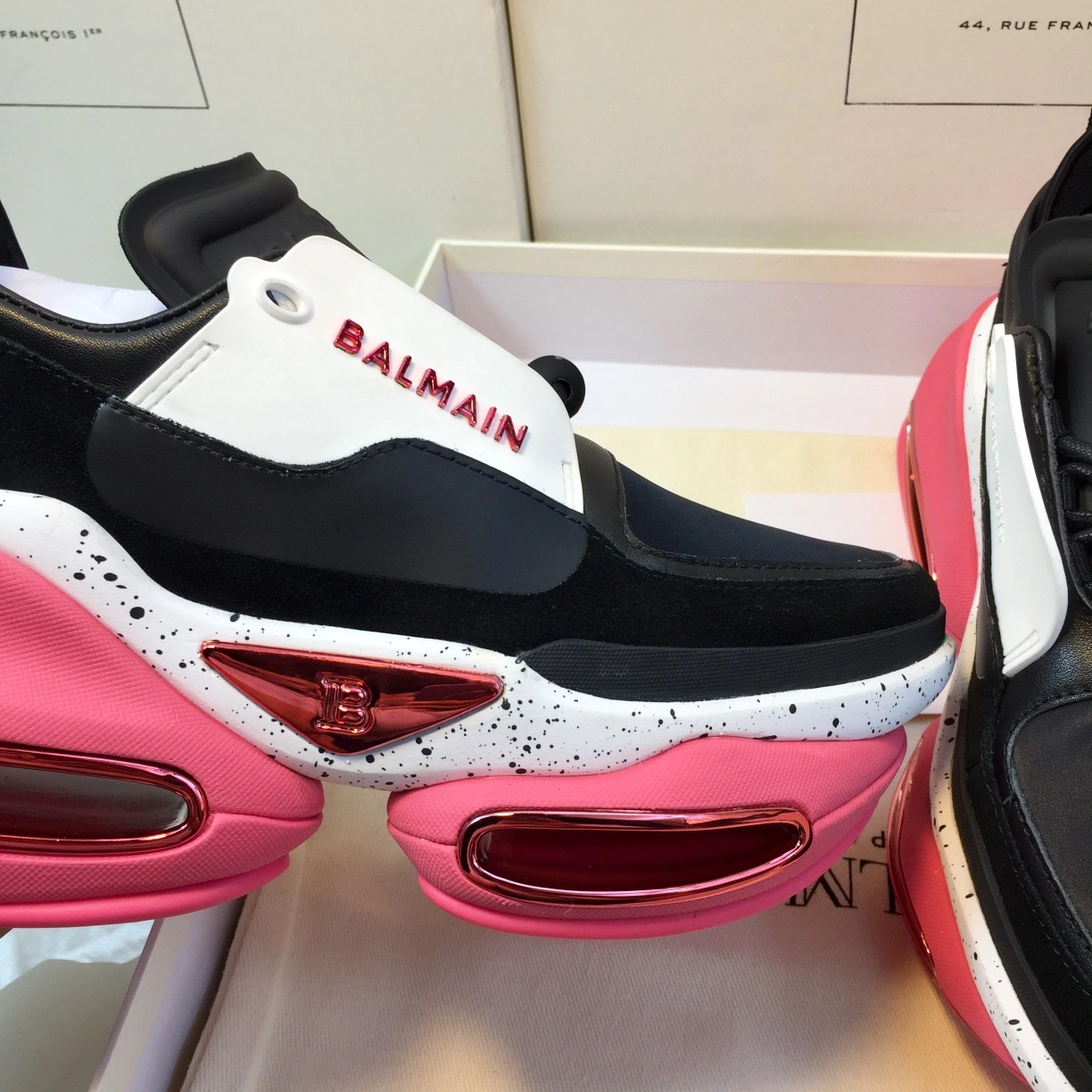 TechFriendly Women B*lmain Sneaker 7496