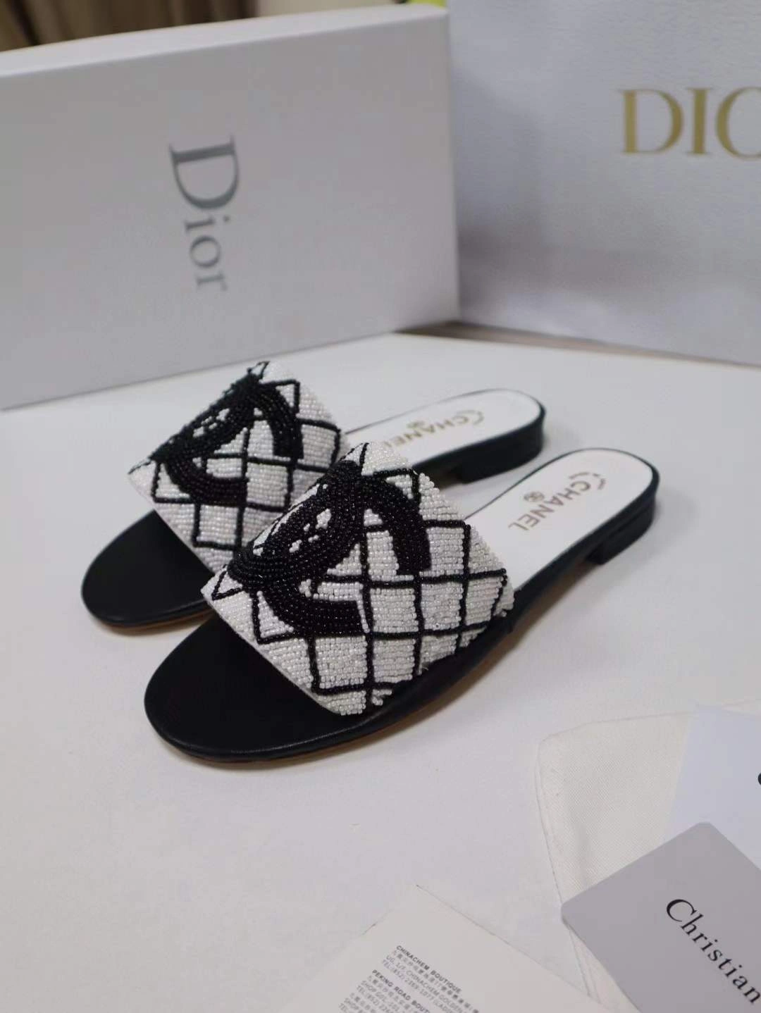 Trendsetting Women C*hanel Top Sandals 6728