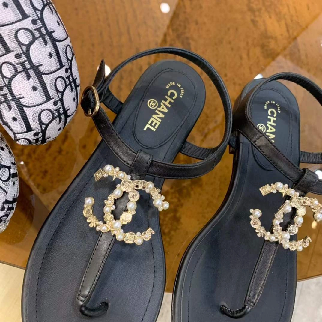 Trendy Women C*hanel Top Sandals 6742