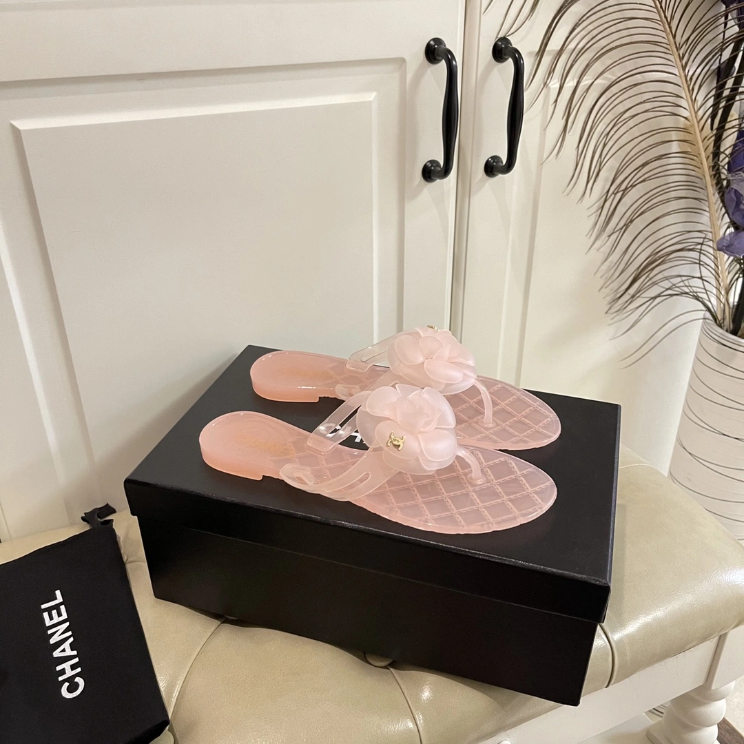 EyeCatching Women C*hanel Top Sandals 6735