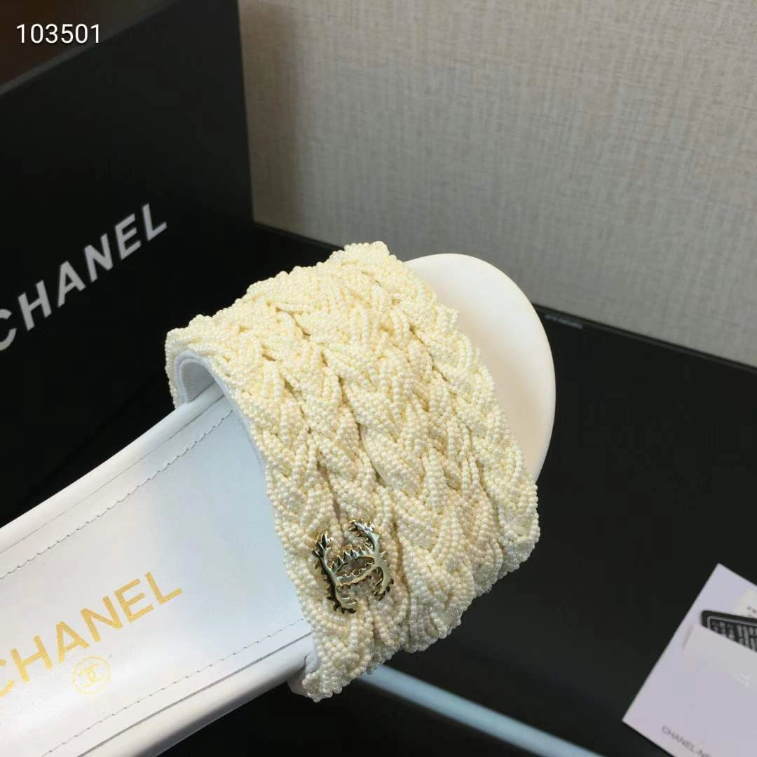 SmoothTexture Women C*hanel Top Slippers 6749