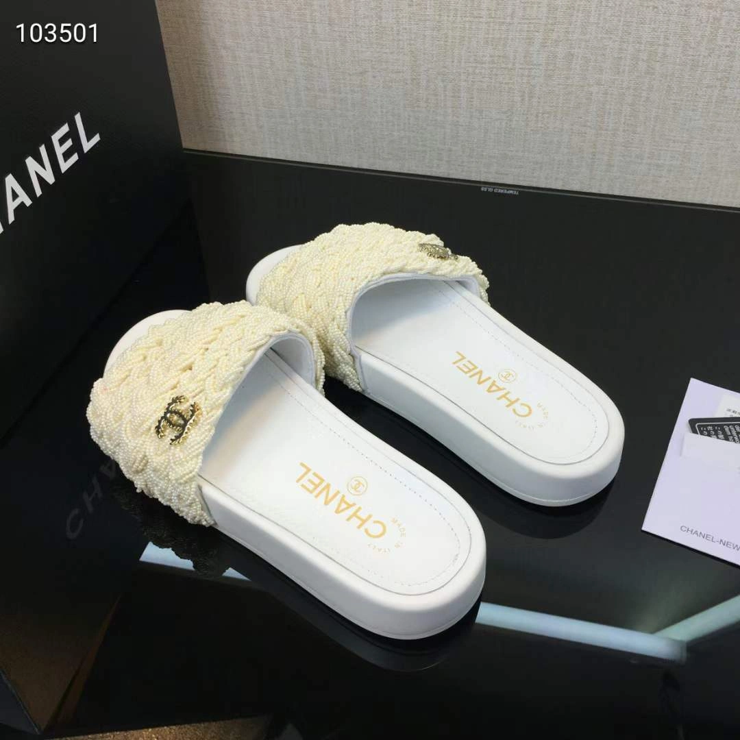 SmoothTexture Women C*hanel Top Slippers 6749
