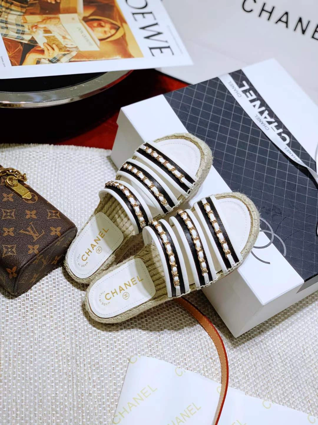 Breathable Women C*hanel Top Slippers 6711