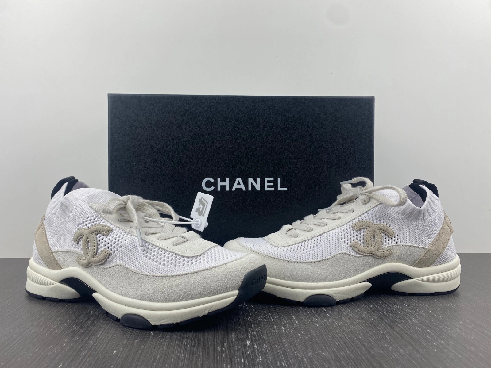 Sporty Women C*hanel Top Sneaker Low MK2211112- 6694