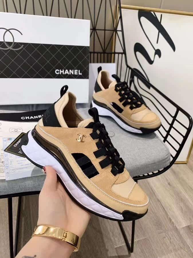 UrbanStyle Women C*hanel Top Sneaker 6776