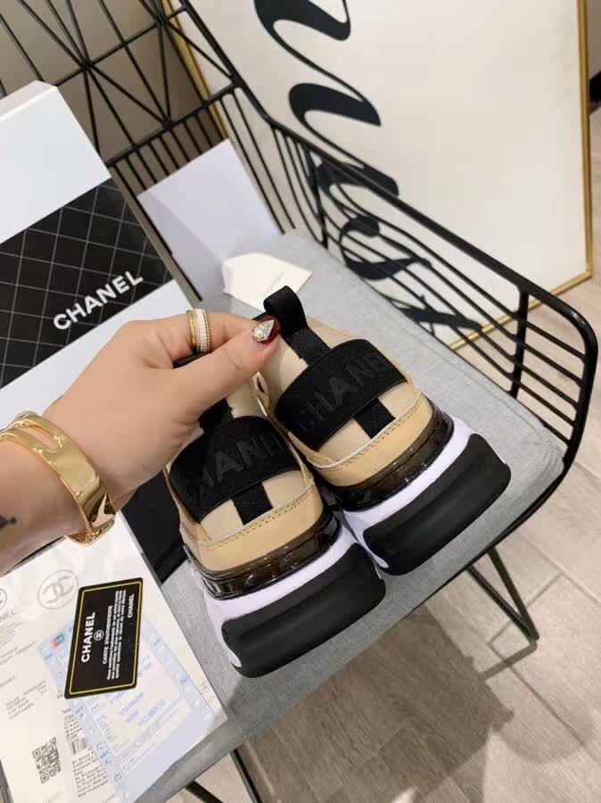 UrbanStyle Women C*hanel Top Sneaker 6776