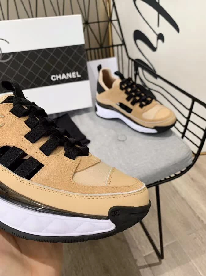 UrbanStyle Women C*hanel Top Sneaker 6776