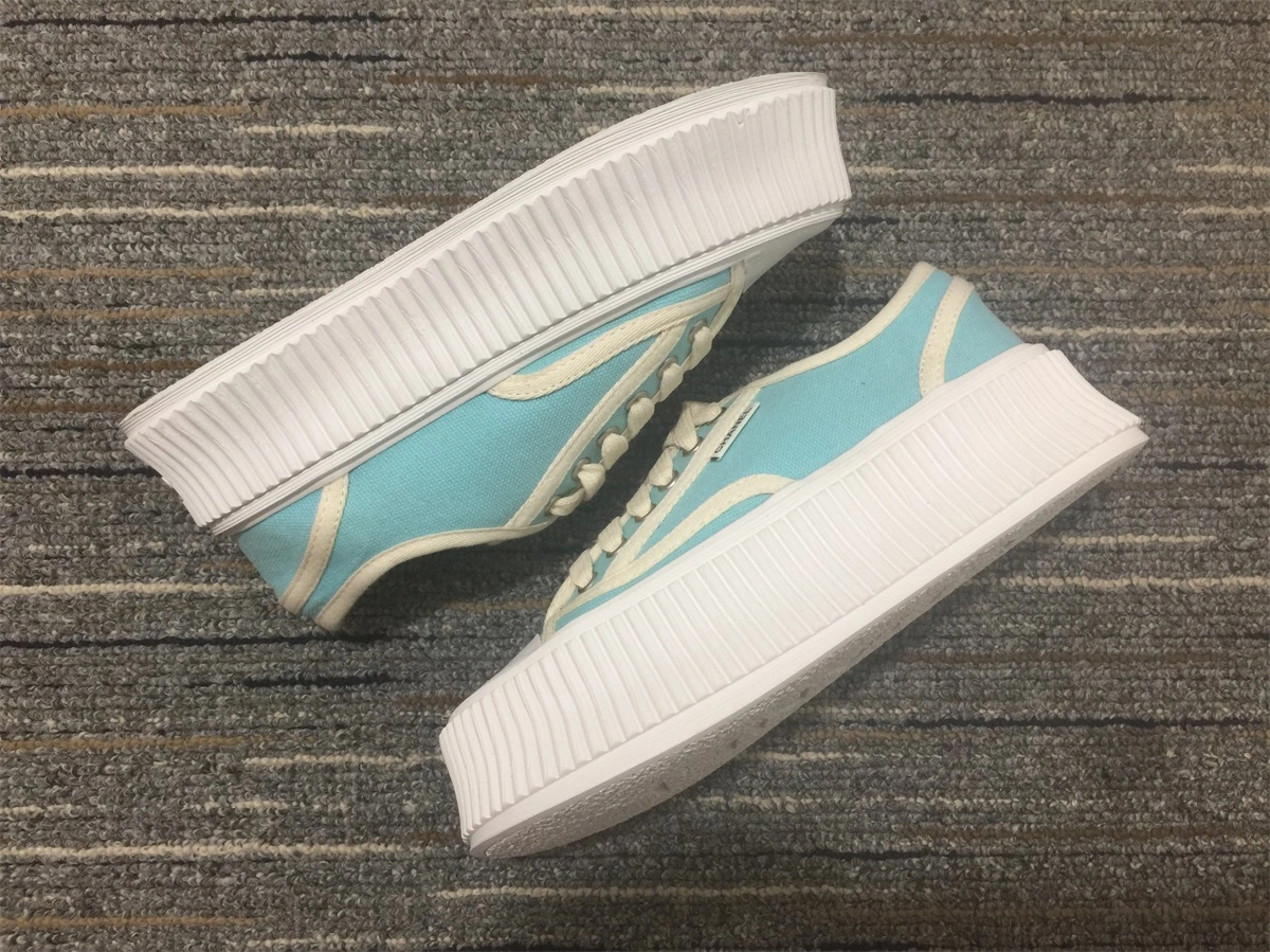 Upgraded Women C*hanel Top Sneaker 6725