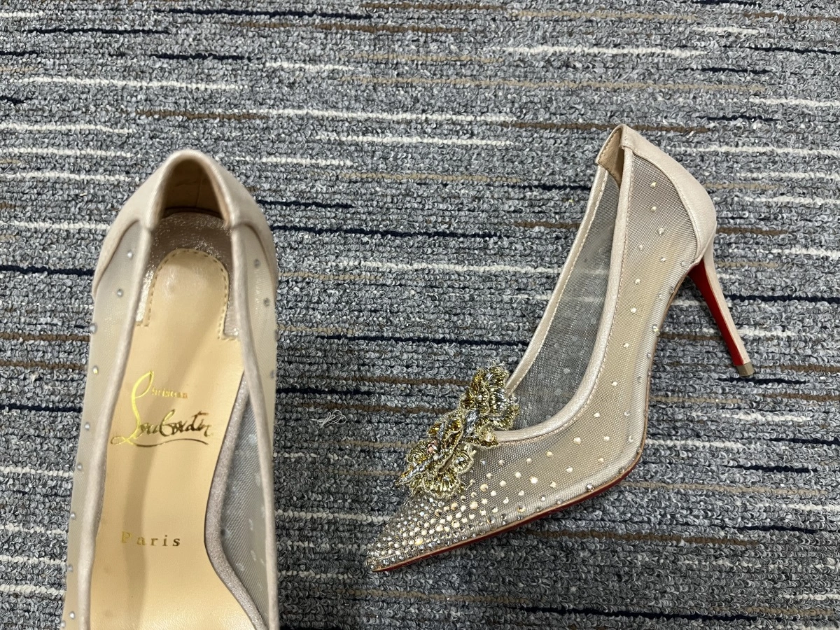 Women C*hristian L*ouboutin Pump Top CL 20230818- Classic 4915