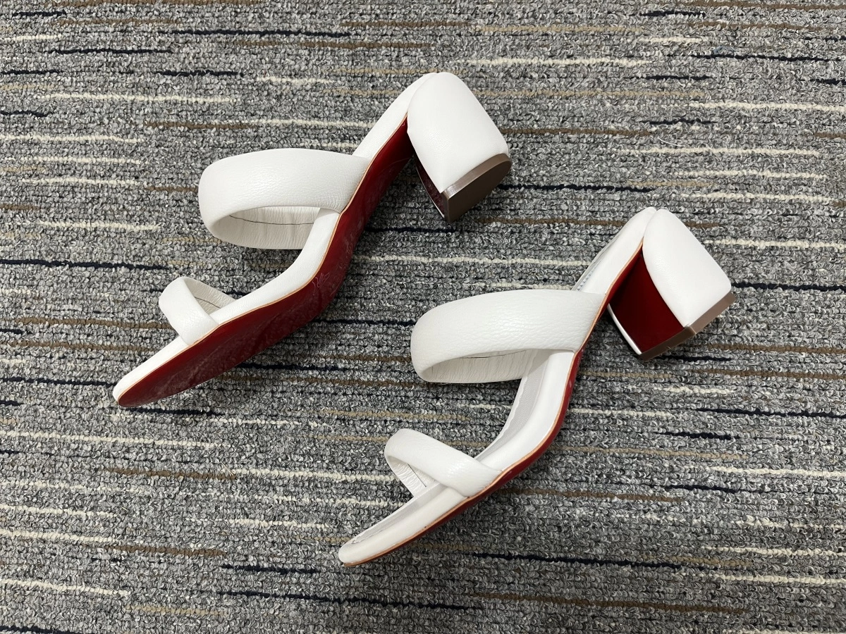 Minimalist Women C*hristian L*ouboutin Pump Top CL 20230819- 4816
