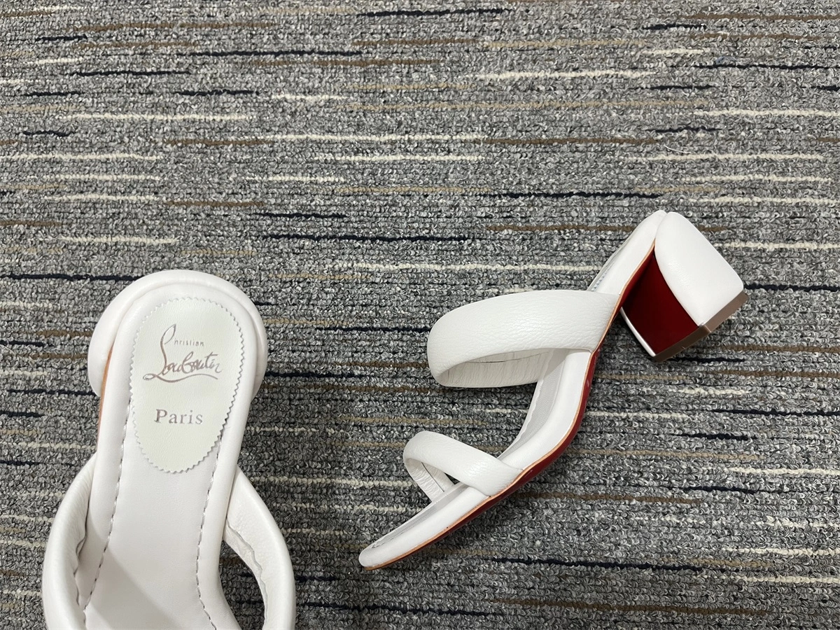 Minimalist Women C*hristian L*ouboutin Pump Top CL 20230819- 4816