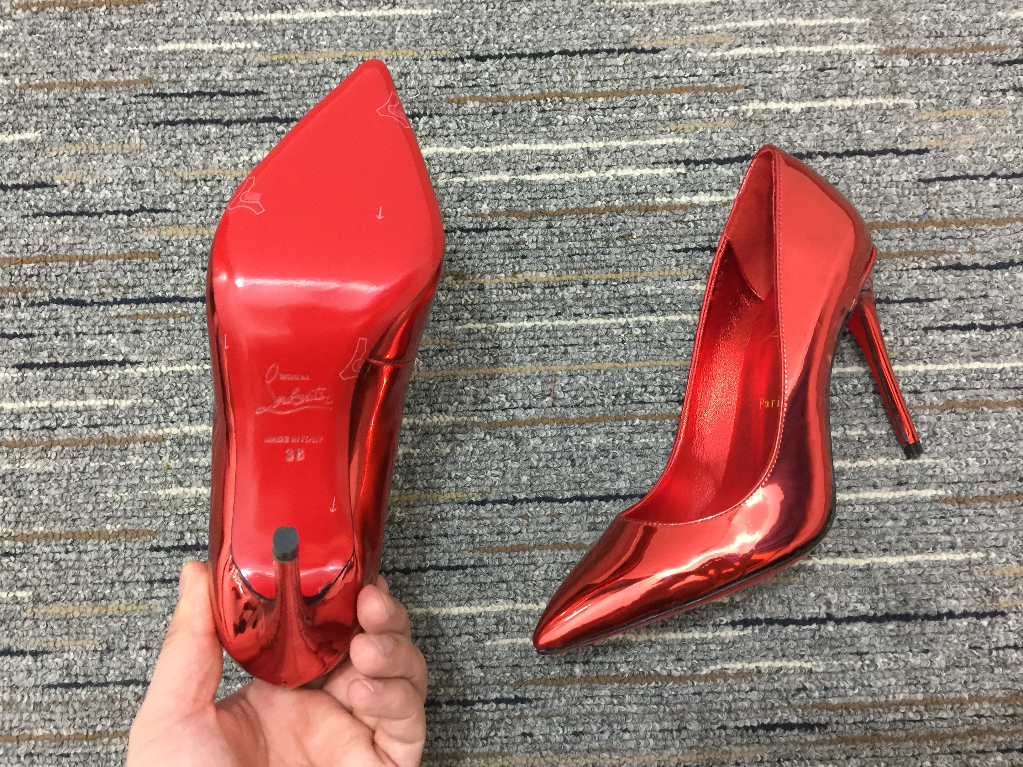 Women C*hristian L*ouboutin Pump Top WaterResistant 5111
