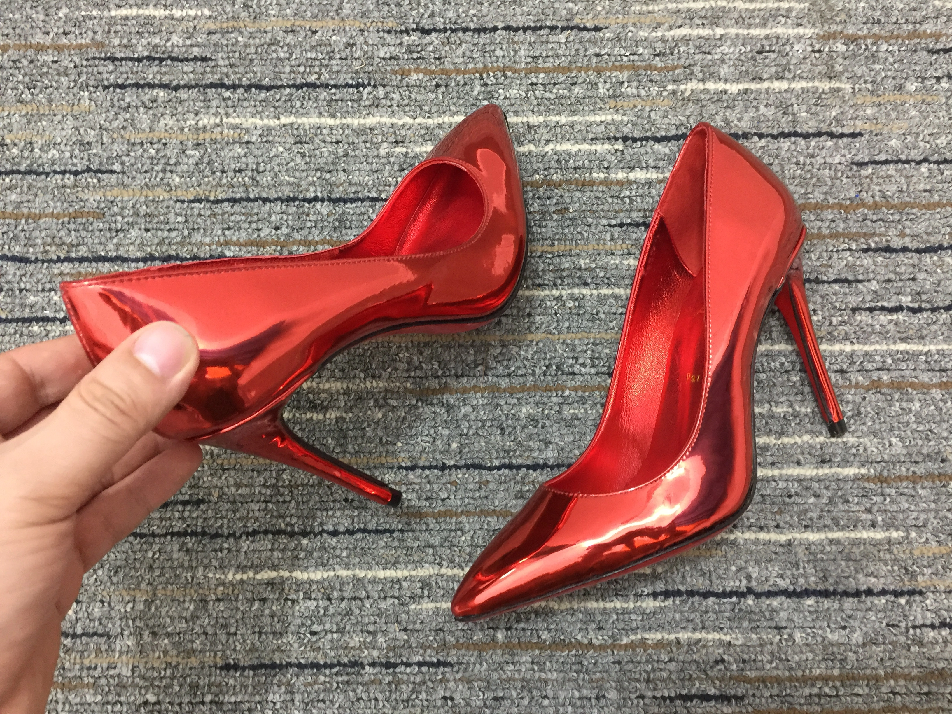 Women C*hristian L*ouboutin Pump Top WaterResistant 5111