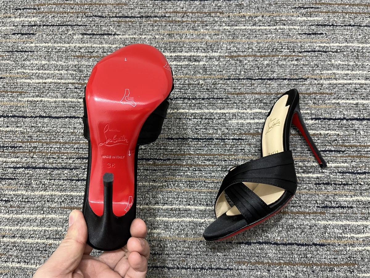 EyeCatching Women C*hristian L*ouboutin Top Slippers YP 20230817- 4982