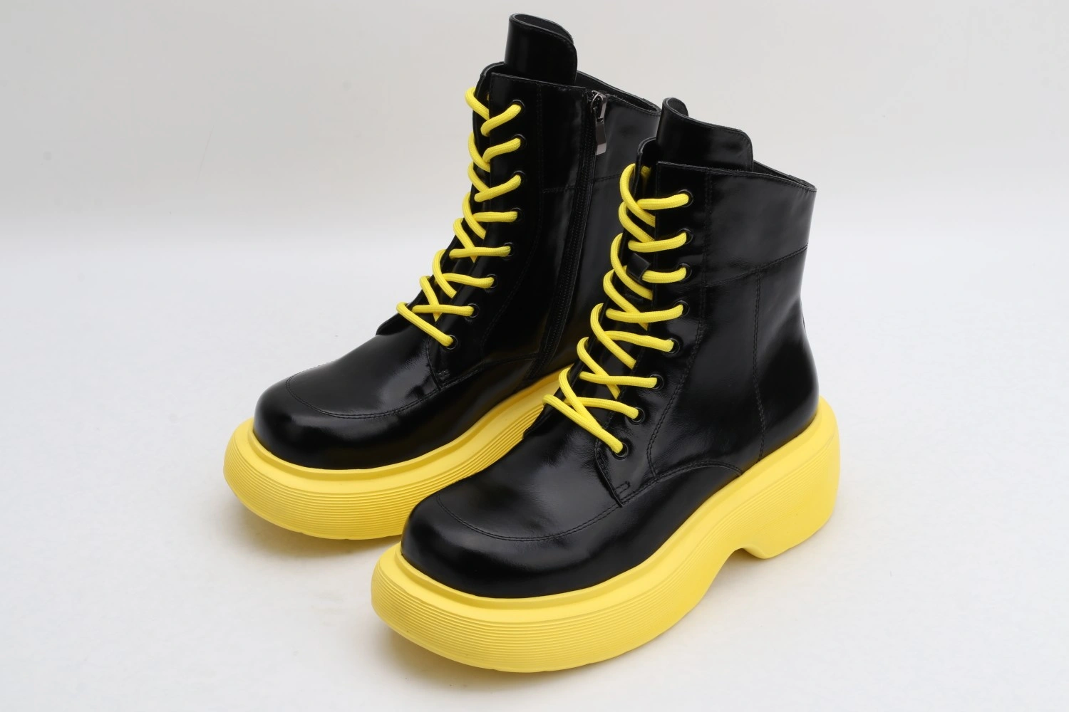 Women D*YMONLATRY Top Sneaker Flexible 7555