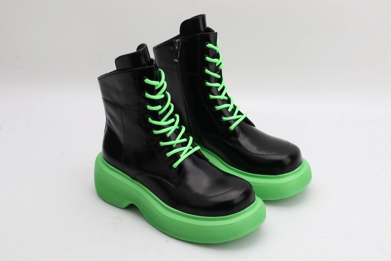 Women D*YMONLATRY Top Sneaker Compact 7554