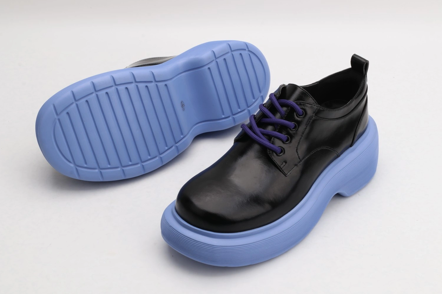 Women D*YMONLATRY Top Sneaker WeatherProof 7551