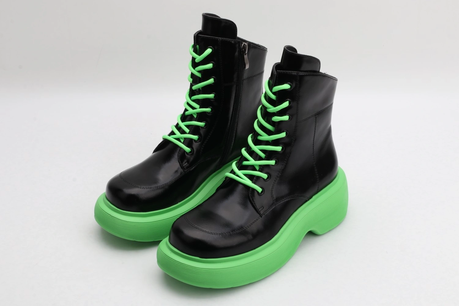Women D*YMONLATRY Top Sneaker Compact 7554