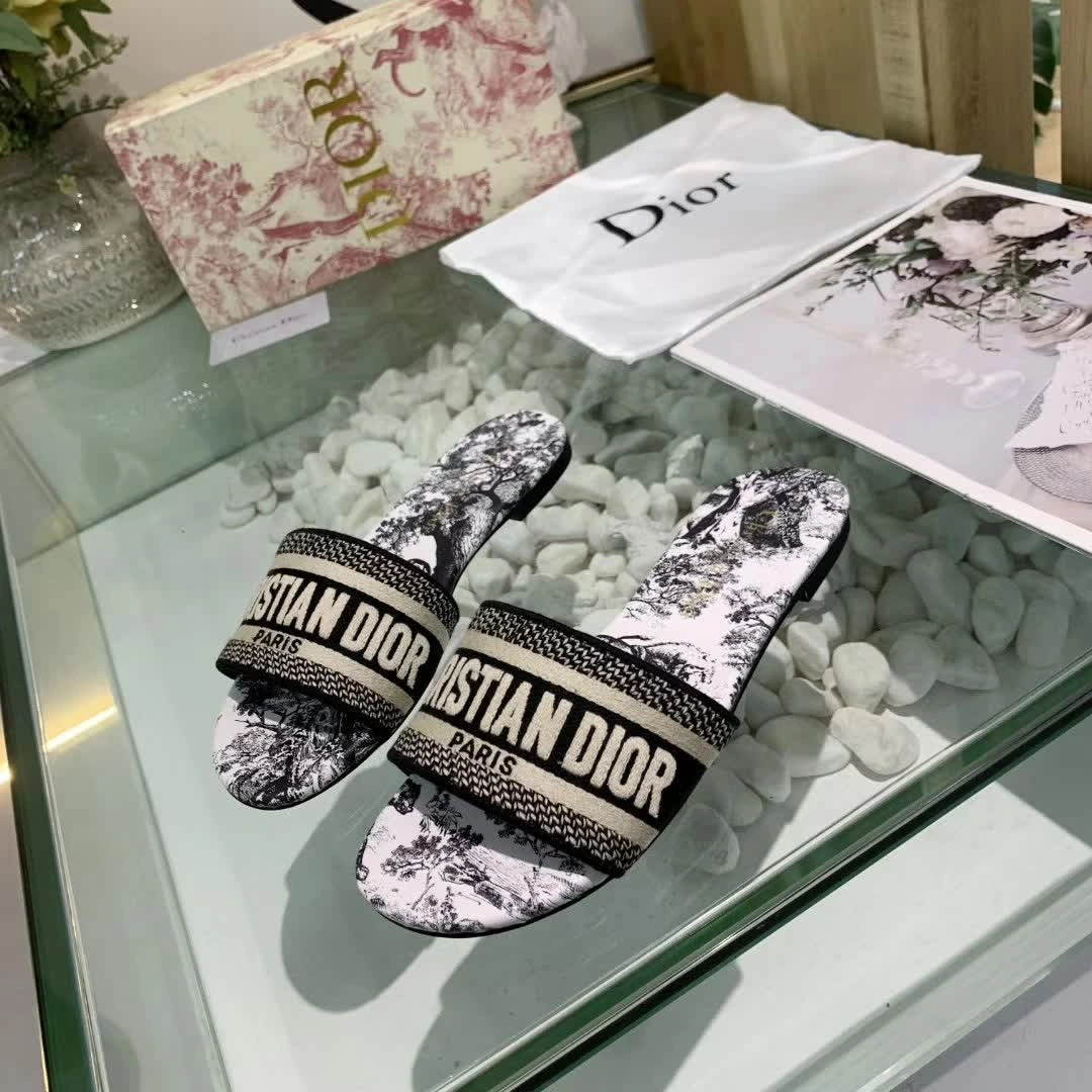 Women D*or Sandals SoftTouch 5866