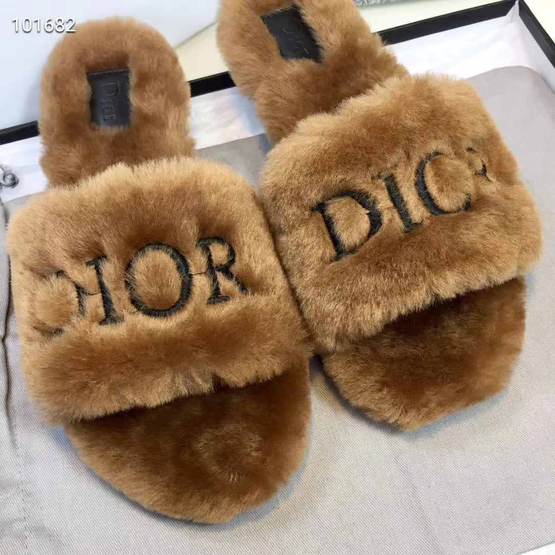 Seasonal Women D*or Sandals 5872
